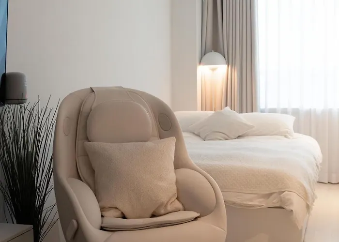 New 홍대역30sec #massage Chair #netflix #purifier I